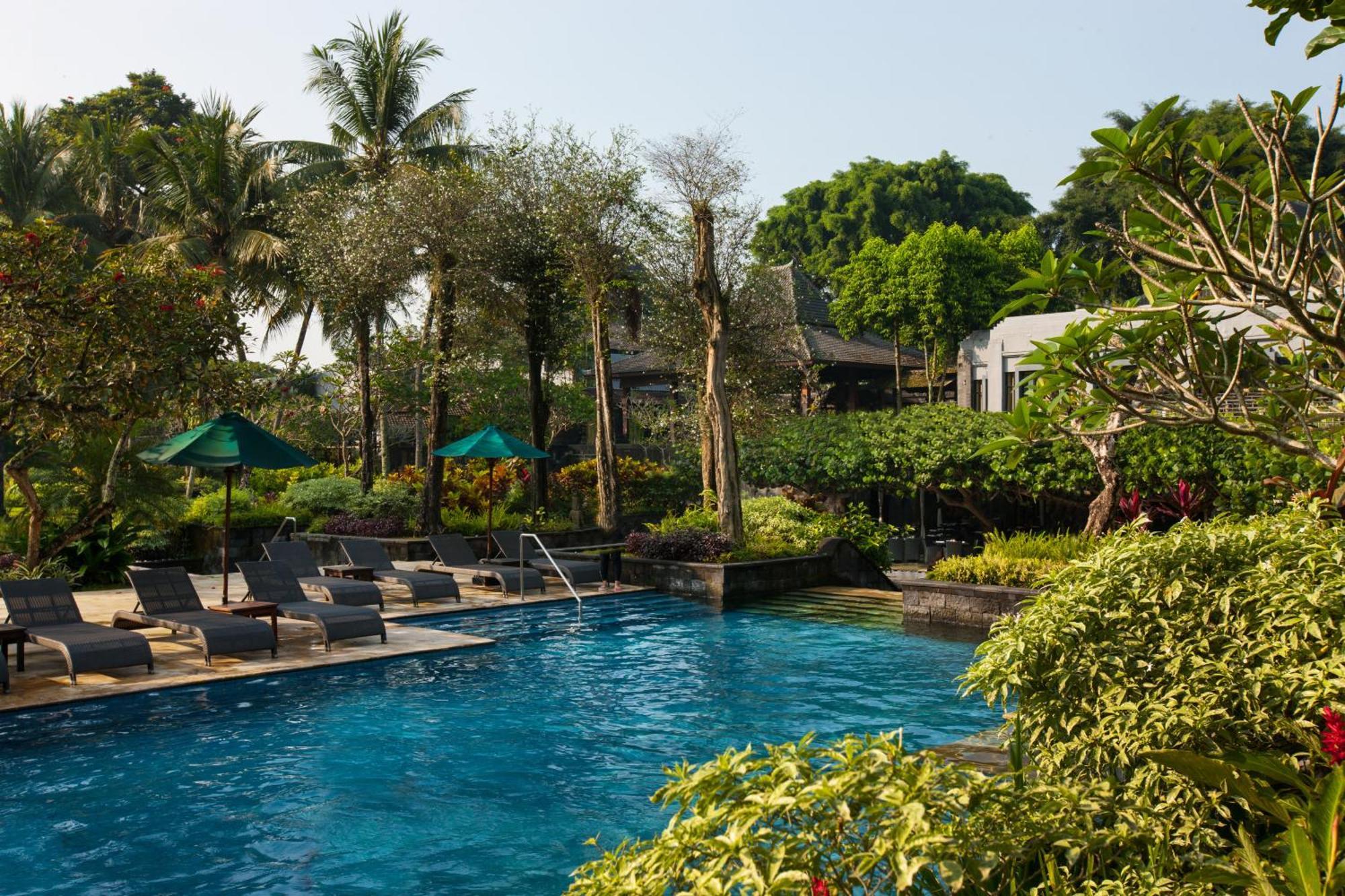 Hyatt Regency Yogyakarta Hotel Sleman  Exterior photo The swimming pool at the hotel