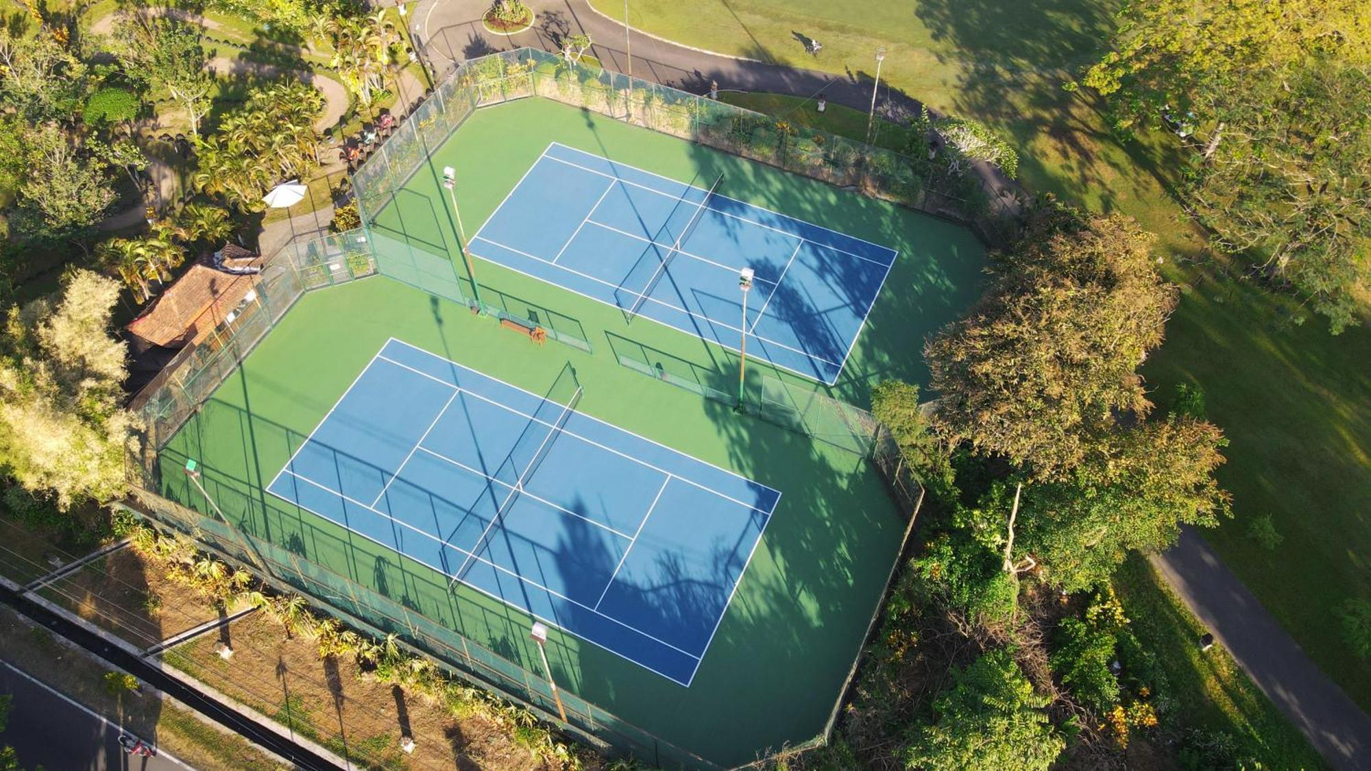 Hyatt Regency Yogyakarta Hotel Sleman  Exterior photo Tennis Courts at the University of Hawaii at Manoa